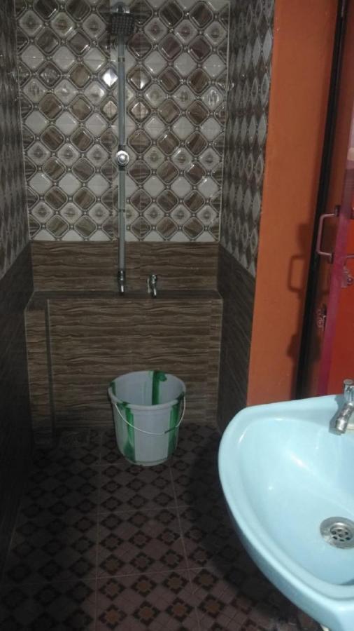 Family Guest House Near Bus-Stand ปอนดิเชอรี ภายนอก รูปภาพ